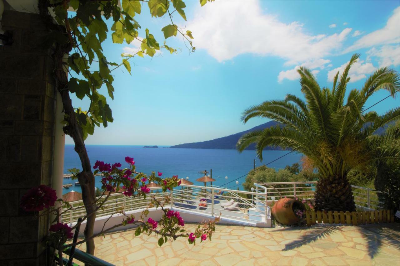 Dionysos Hotel Skala Potamia  Buitenkant foto