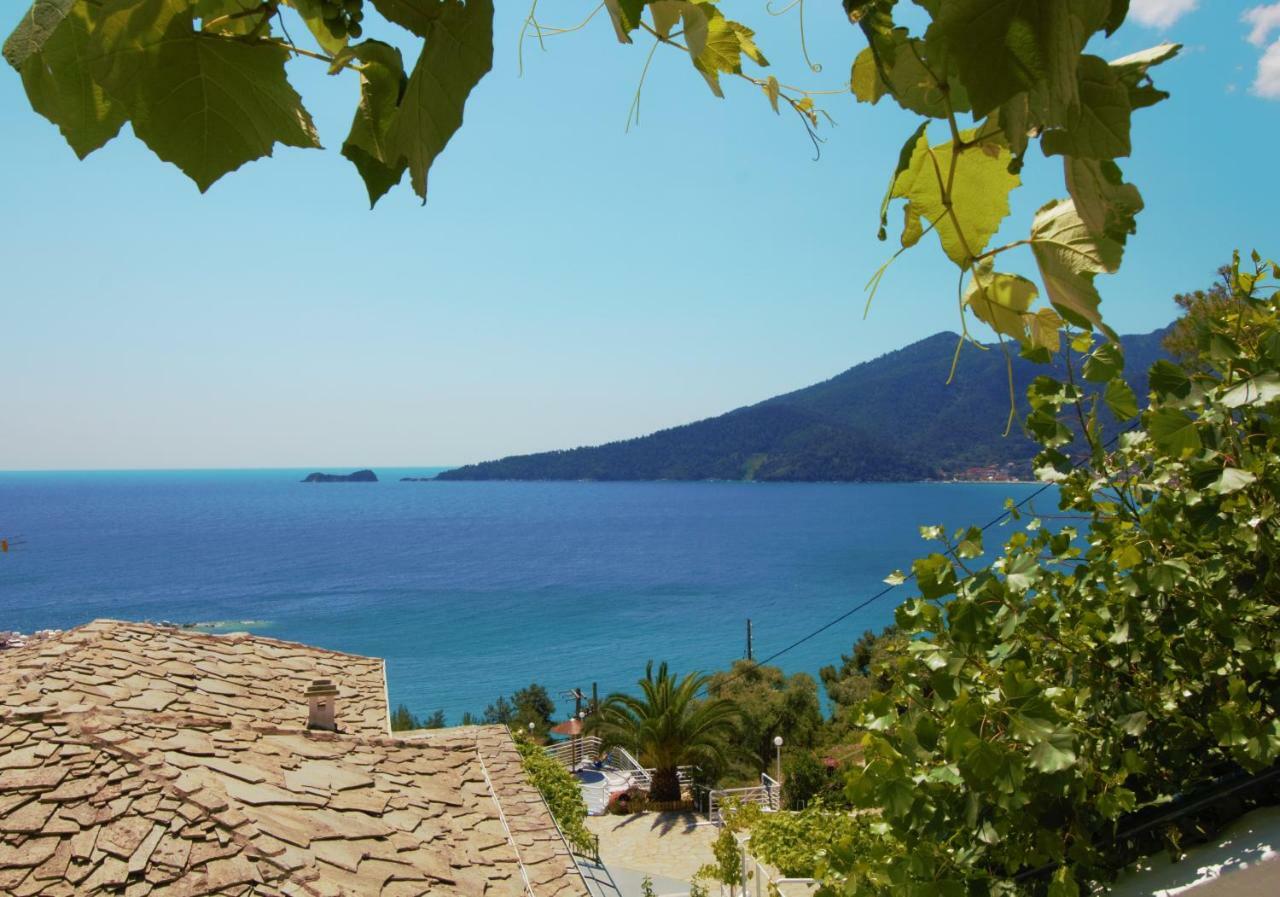 Dionysos Hotel Skala Potamia  Buitenkant foto
