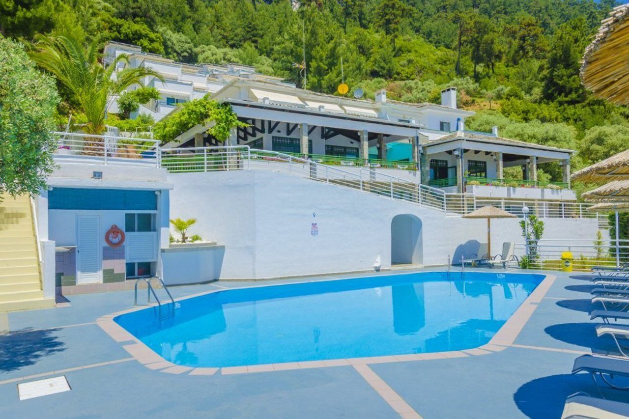 Dionysos Hotel Skala Potamia  Buitenkant foto