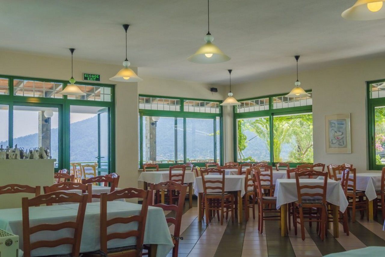 Dionysos Hotel Skala Potamia  Buitenkant foto