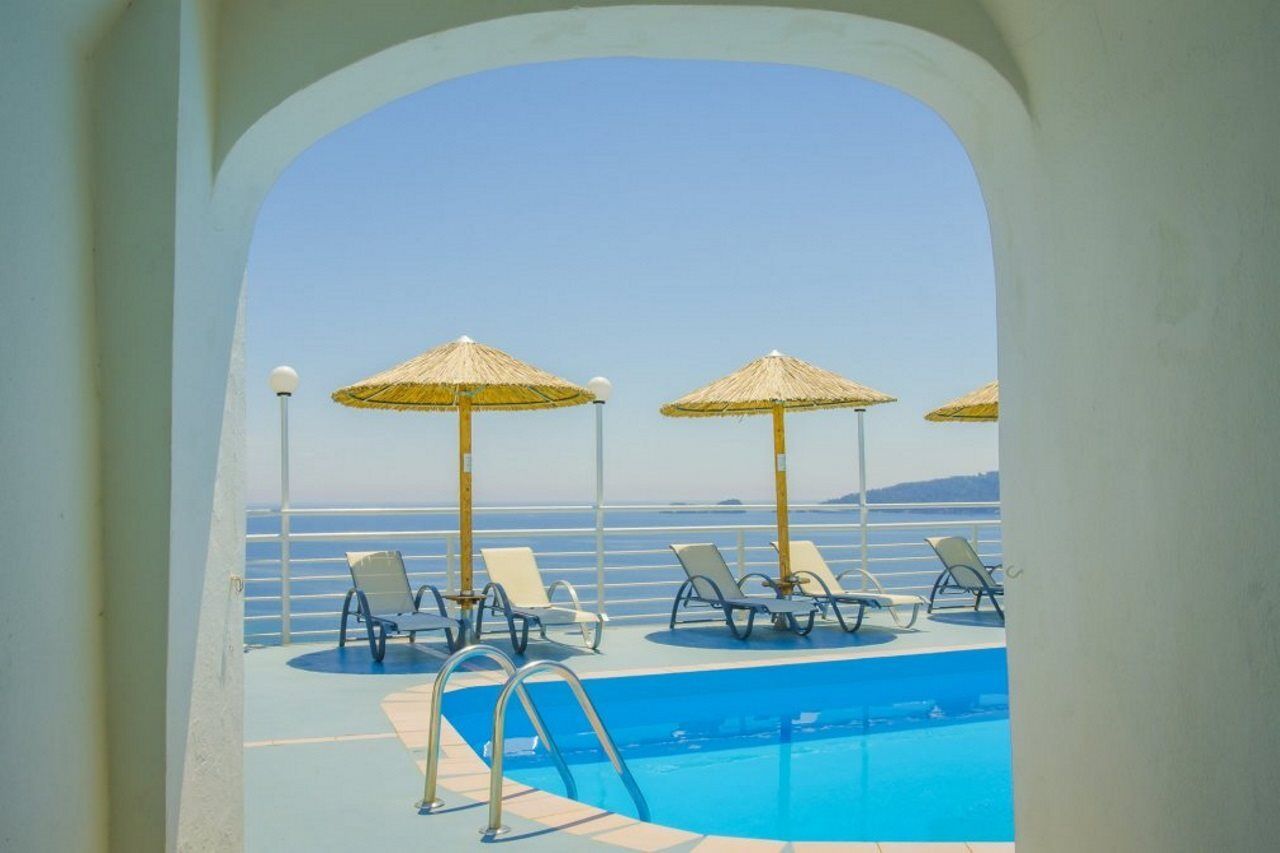 Dionysos Hotel Skala Potamia  Buitenkant foto